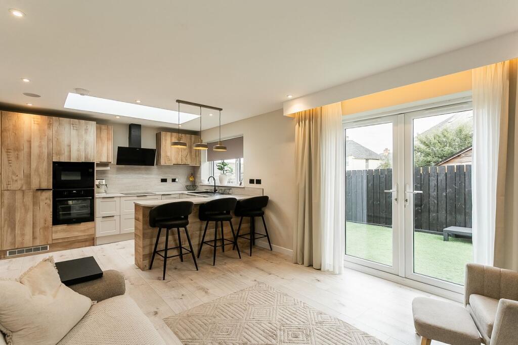 House in Edinburgh - View 5