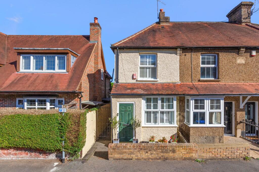 2-bed terraced on Horseshoe Crescent, Beaconsfield, HP9, £500,000