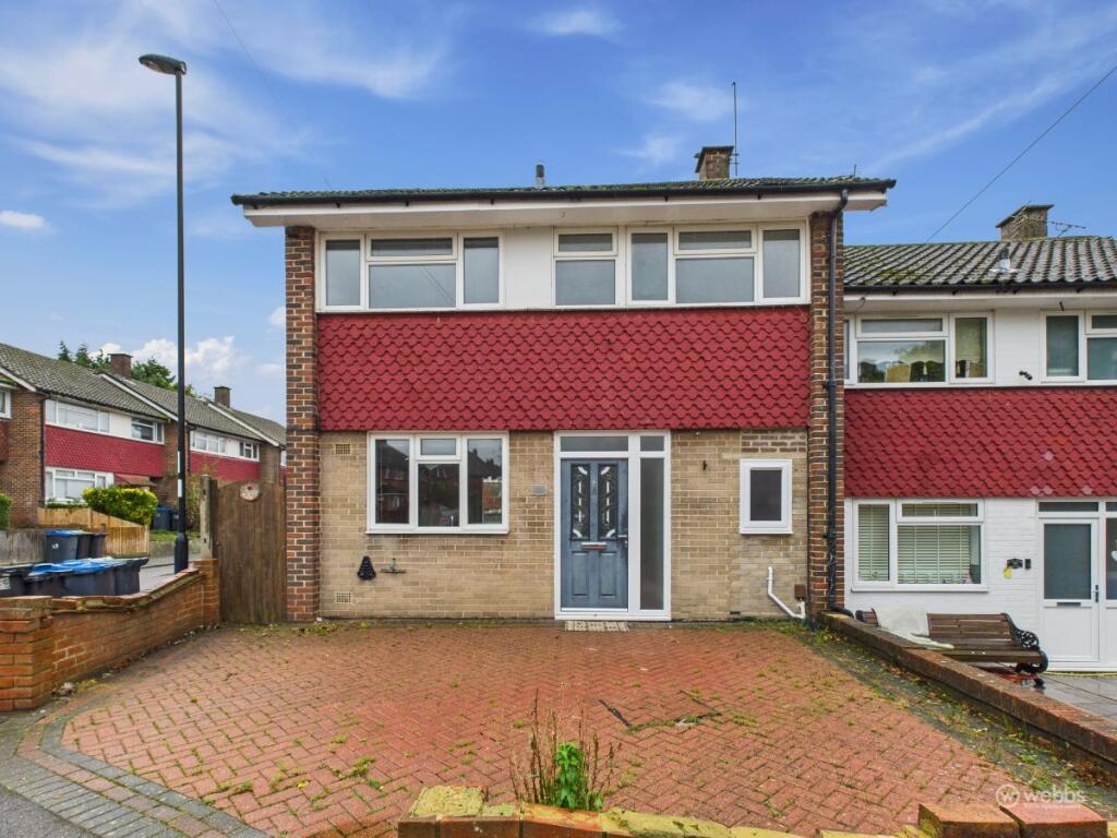 Main image of property: Redstart Close, New Addington