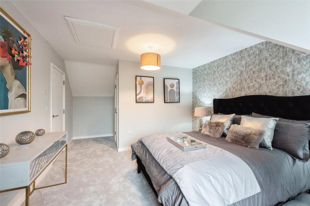 House in Ipswich - View 4