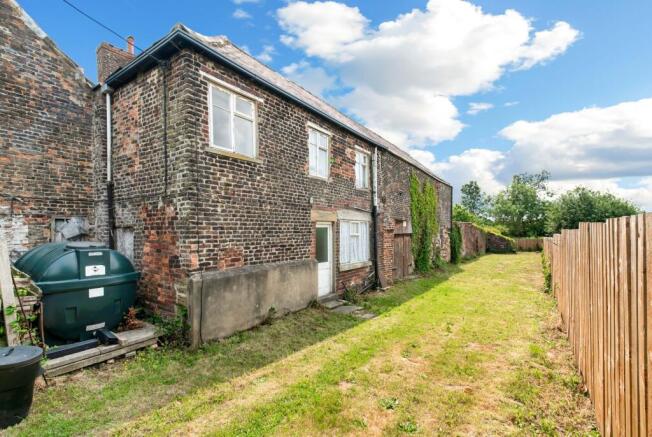 COTTAGE THREE