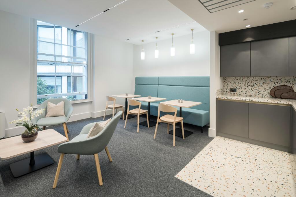 1-3 Royal Exchange - kitchen/break out