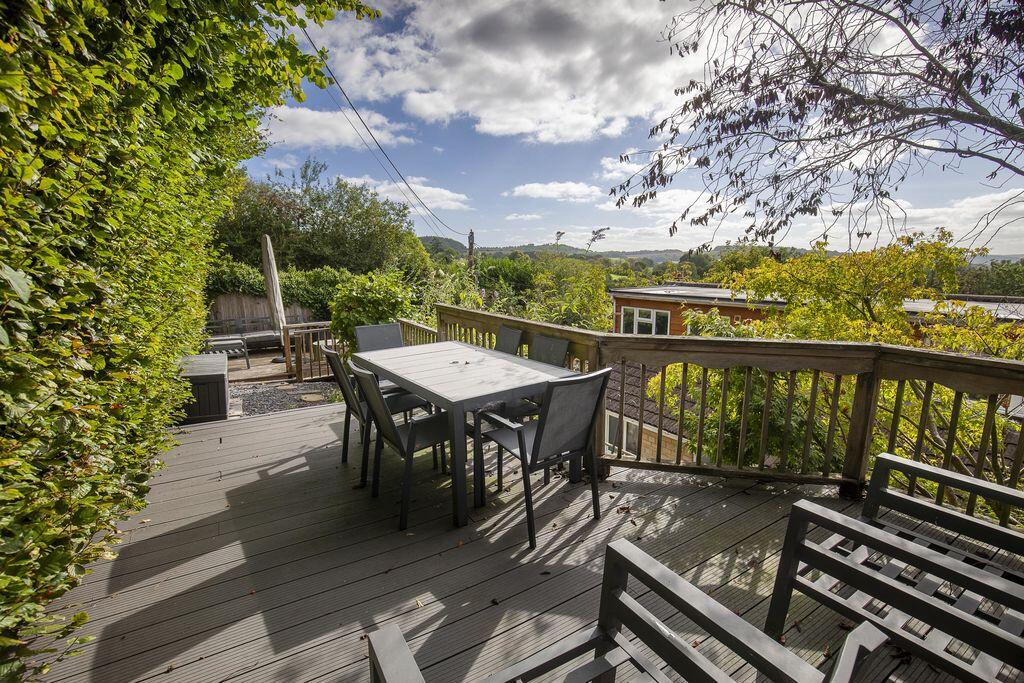 House in East Knoyle, Milton - View 4