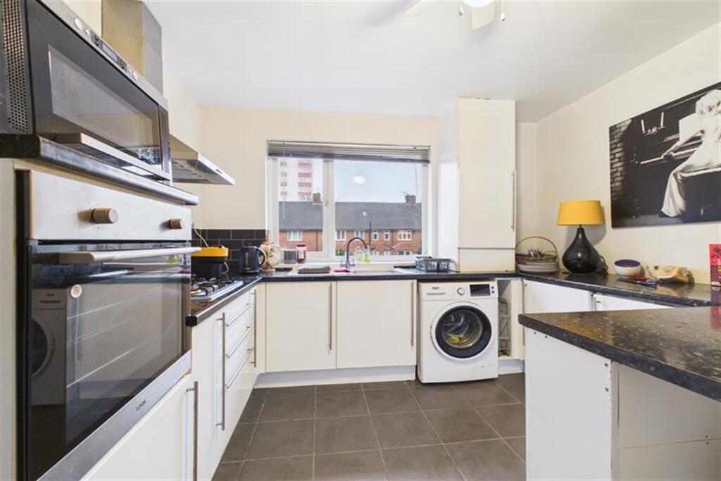 Main image of property: Room 3 - Coppice Way, Newcastle Upon Tyne