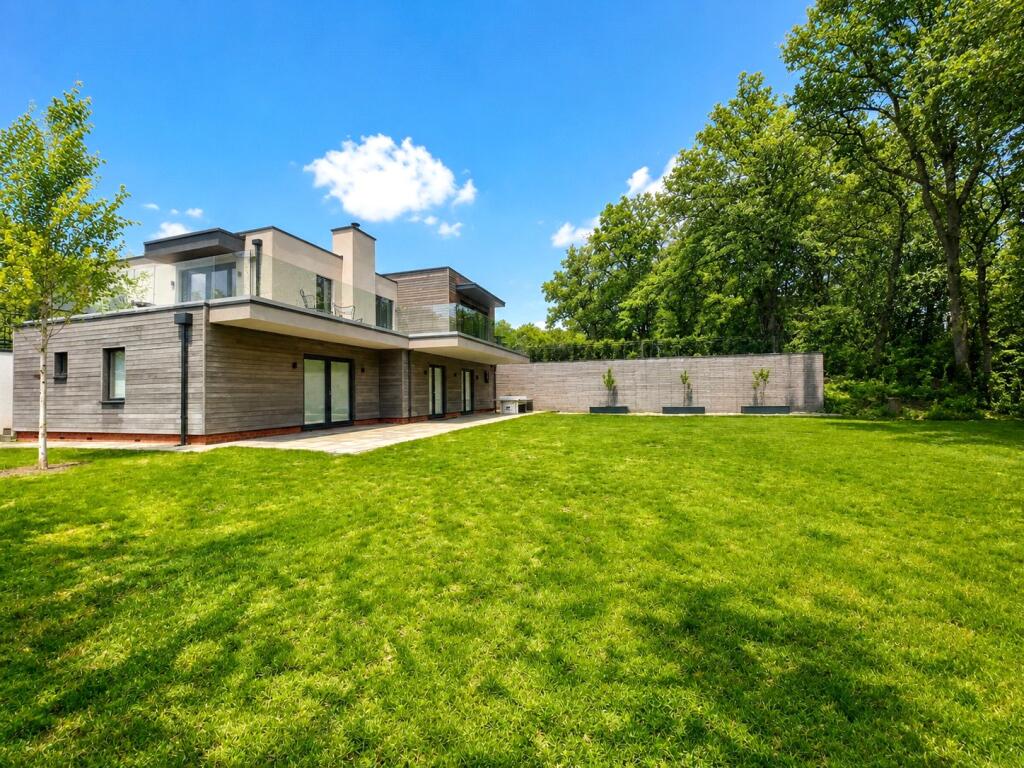 Main image of property: Peace Meadow Close, Lower Bourne, Farnham, Surrey, GU10