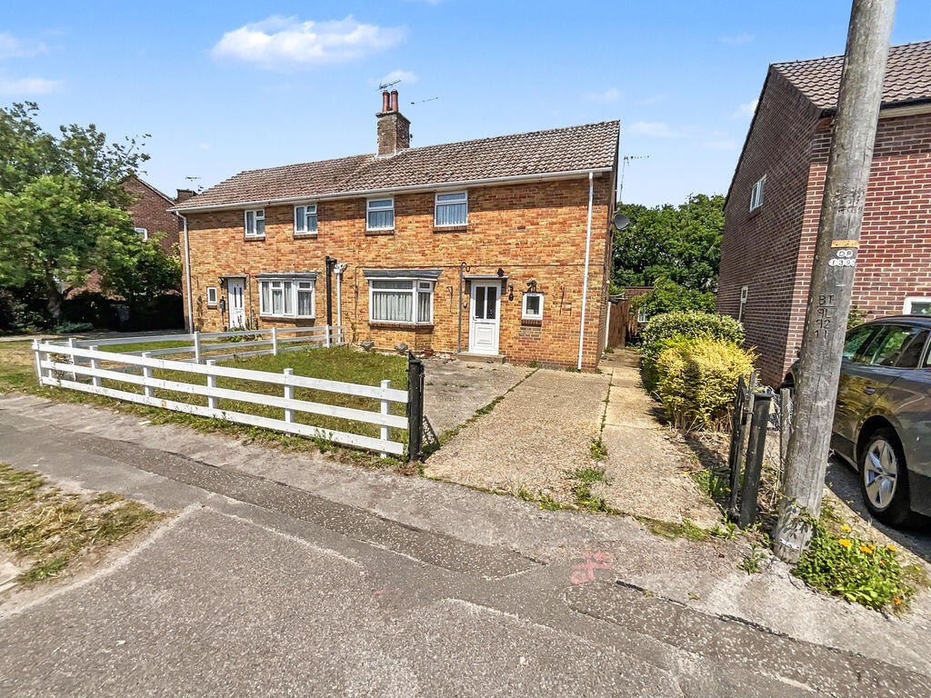 3-bed semi-detached on Burton, Christchurch, £315,000