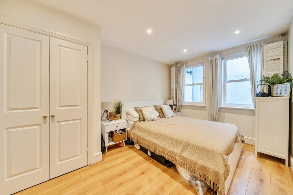 Apartment in London - View 4