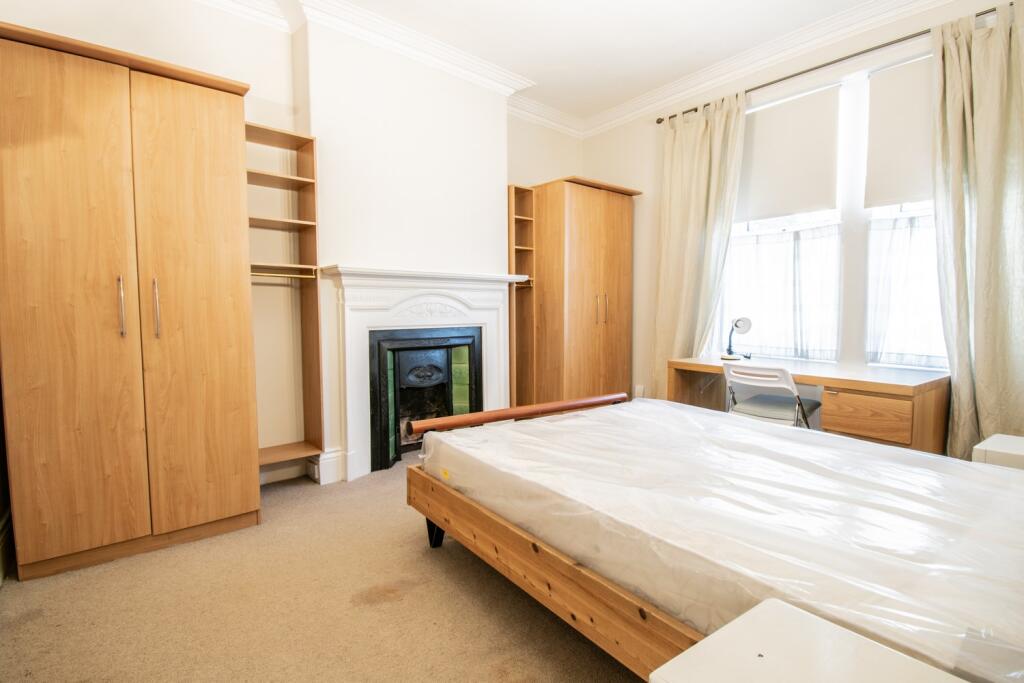 House in Newcastle upon Tyne - More