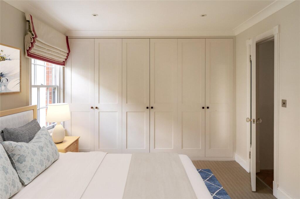 House in London - More