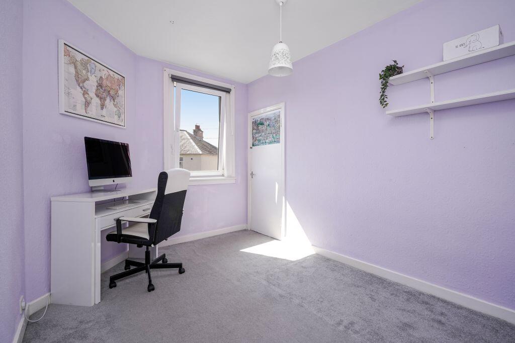 Apartment in Edinburgh, East Lothian - More