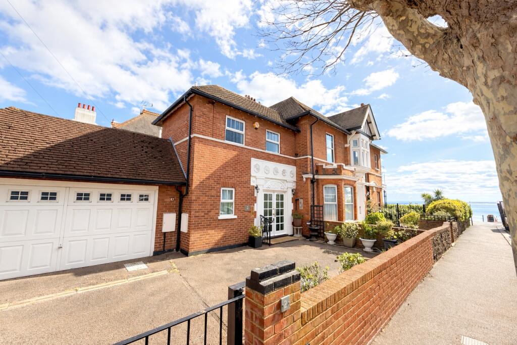 Main image of property: Manor Road, Westcliff-on-Sea, Essex, SS0