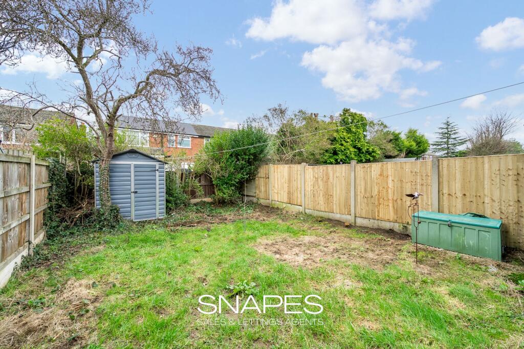 Rushton Drive, Bramhall, SK7 photo 2