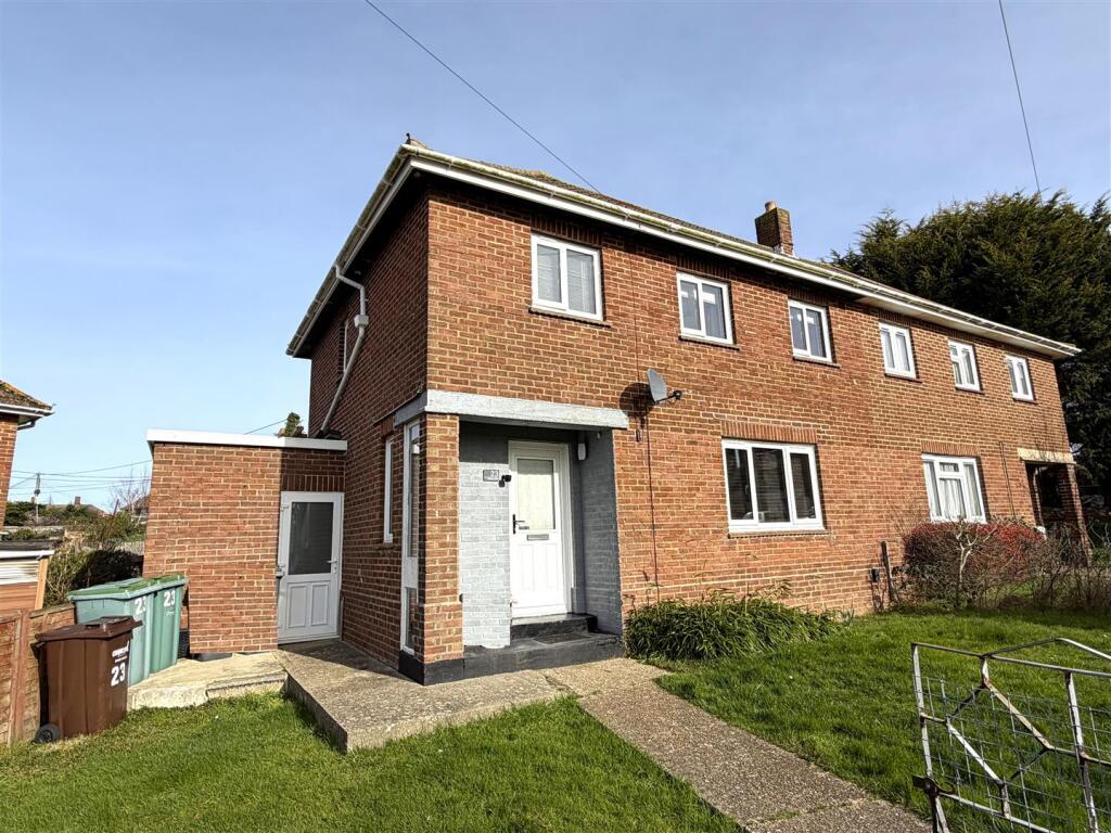 Main image of property: Meadow Road, East Cowes