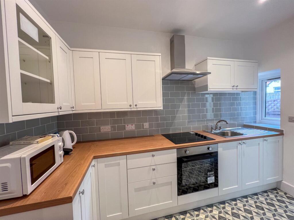 House in Cornhill on Tweed, Northumberland - More