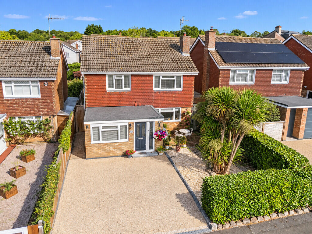 5-bed detached on Edburton Gardens, Shoreham-by-Sea, £650,000