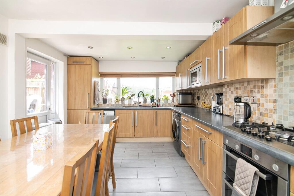 Priory Close, WEST BROMWICH - View 4