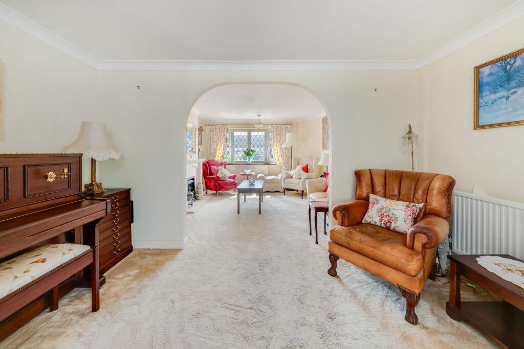 House in Cherwell, Bodicote - More