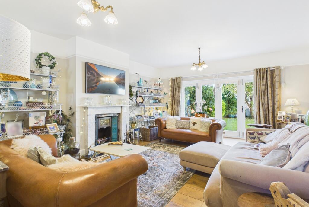 House in Cambridge, Chesterton - View 3