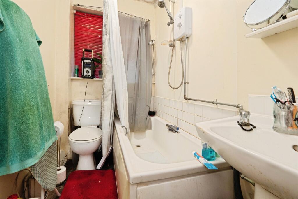 Apartment in Hull - More