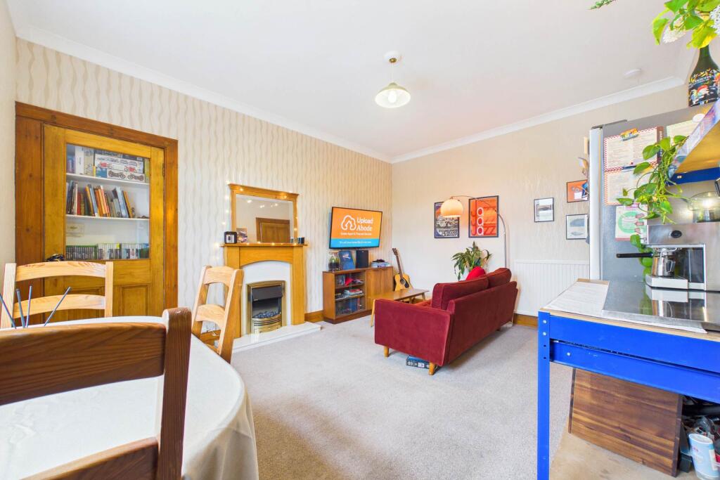 House in Lesmahagow, Milton, South Lanarkshire - More