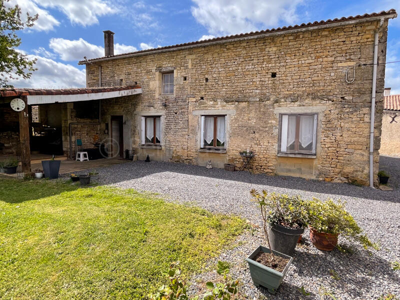 Main image of property: Poitou-Charentes, Deux-Sèvres, Chef-Boutonne