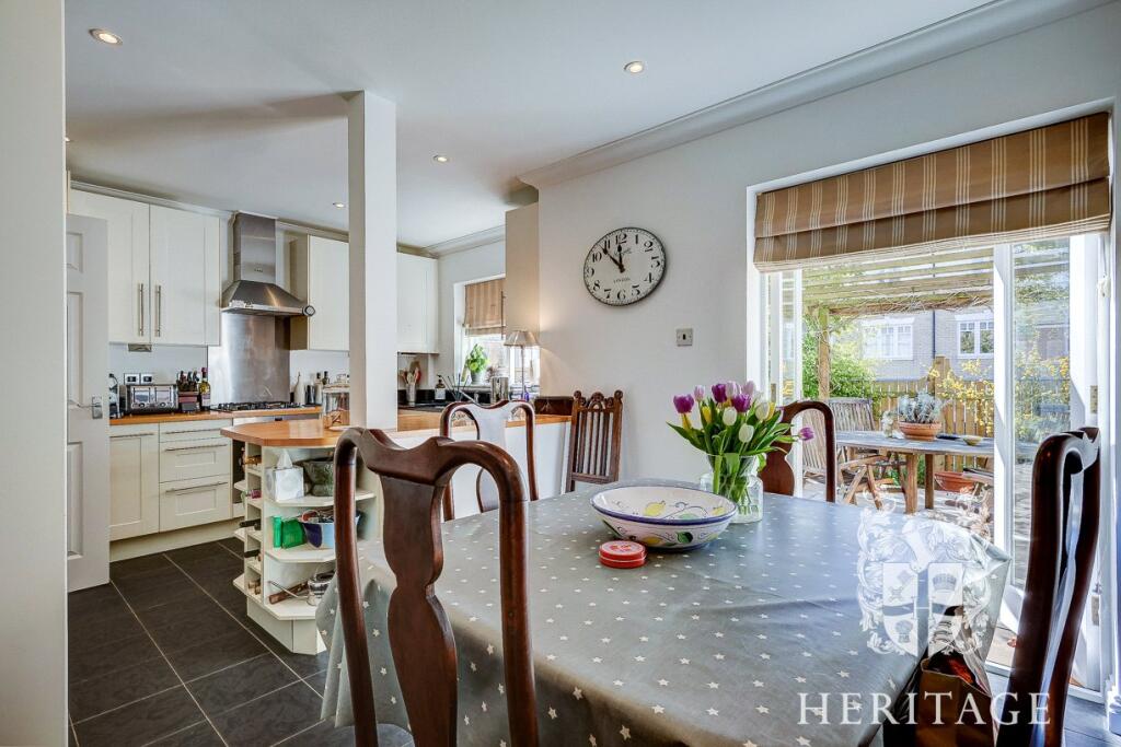 House in Braintree, Coggeshall - More