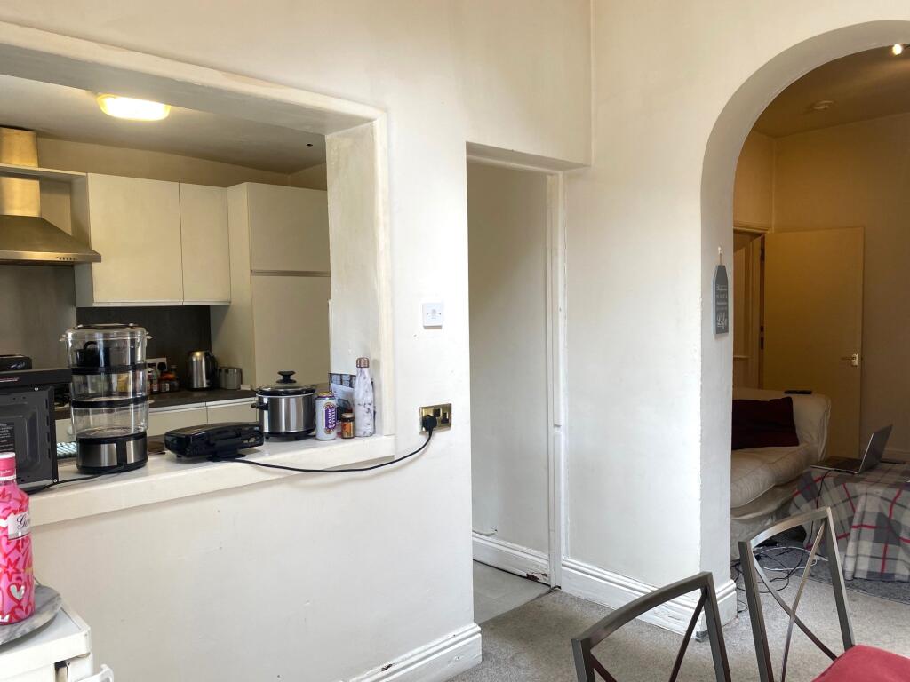 House in Bath - View 5