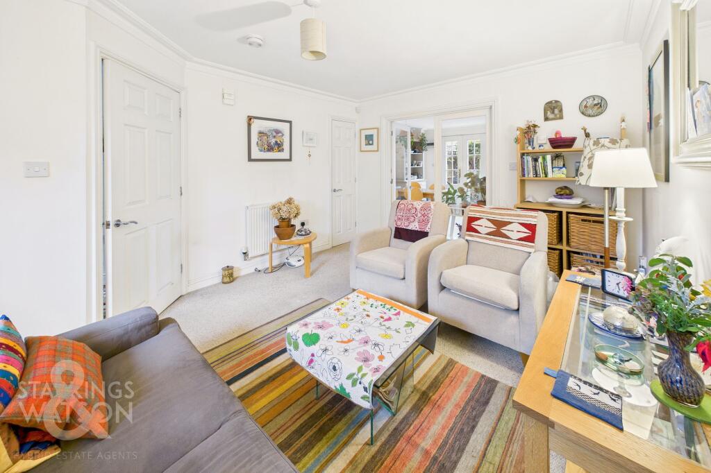 Saxon Place, Bungay photo 2