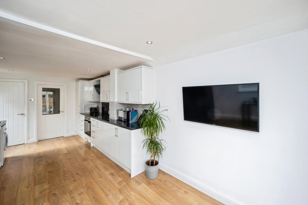 House in Nottingham - View 4