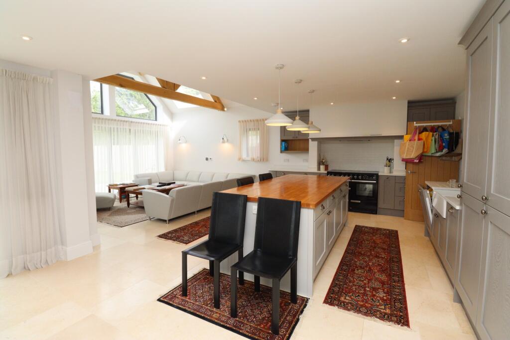 Additional image 6 of Higher Brooks, Street