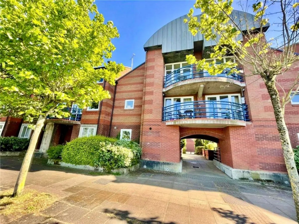 Main image of property: Princes Reach, Ashton-on-Ribble, Preston, PR2