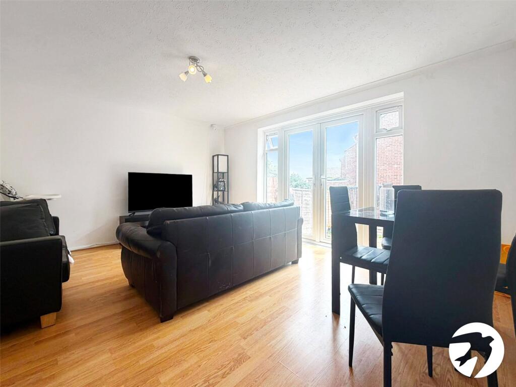 House in Sittingbourne, Grove Park, Chalkwell - View 4