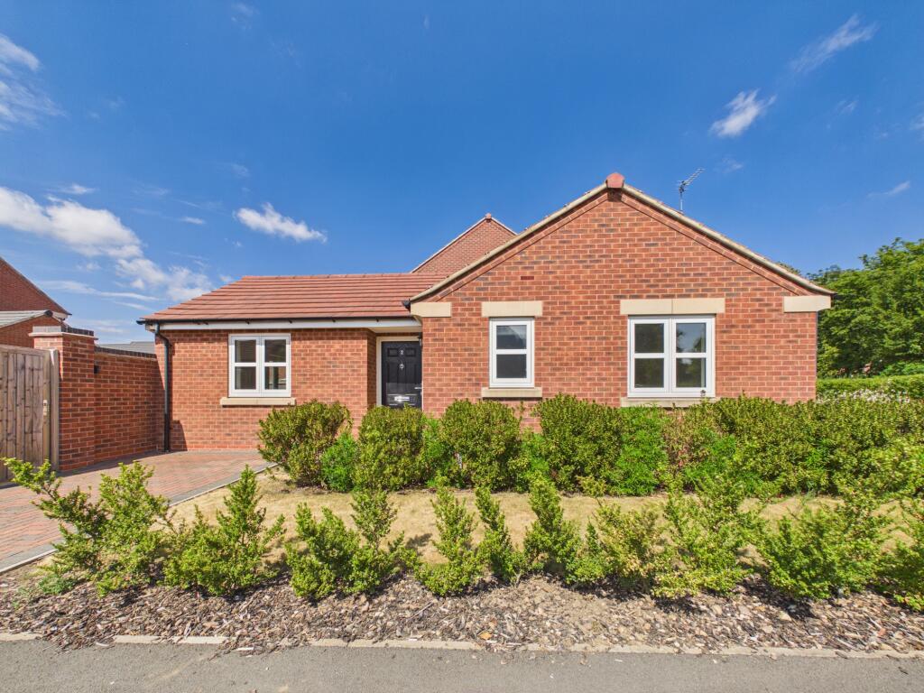 2-bed detached on Haling Way, Spondon, £240,000
