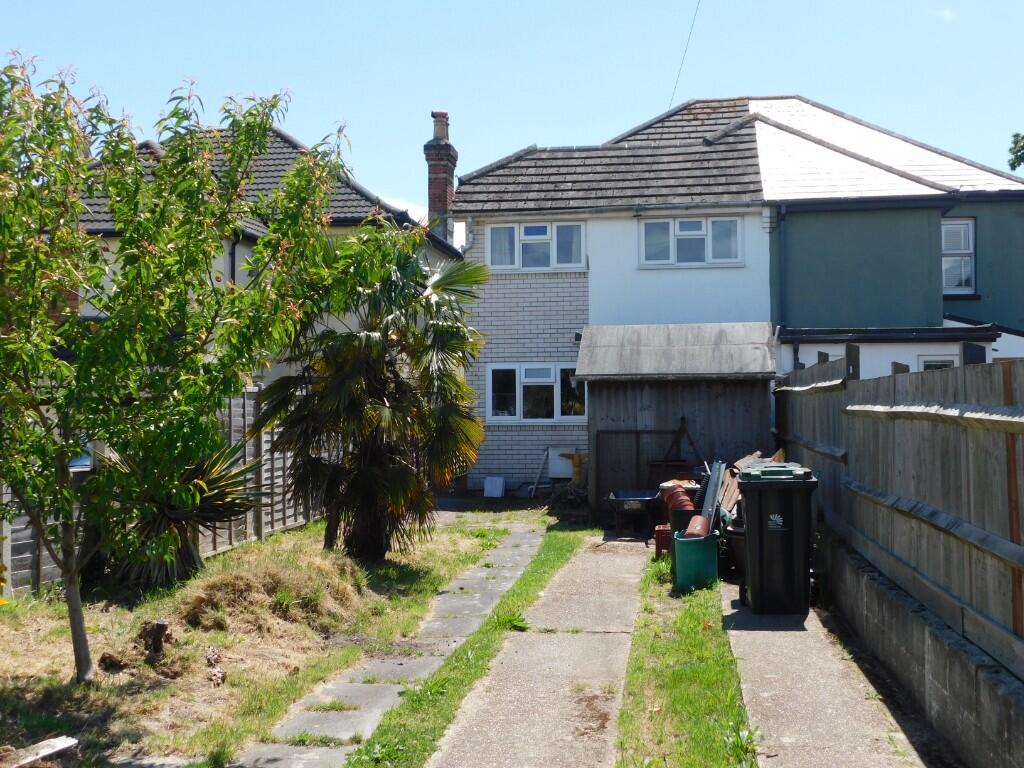 3-bed semi-detached on Clarendon Road, Christchurch, £375,000
