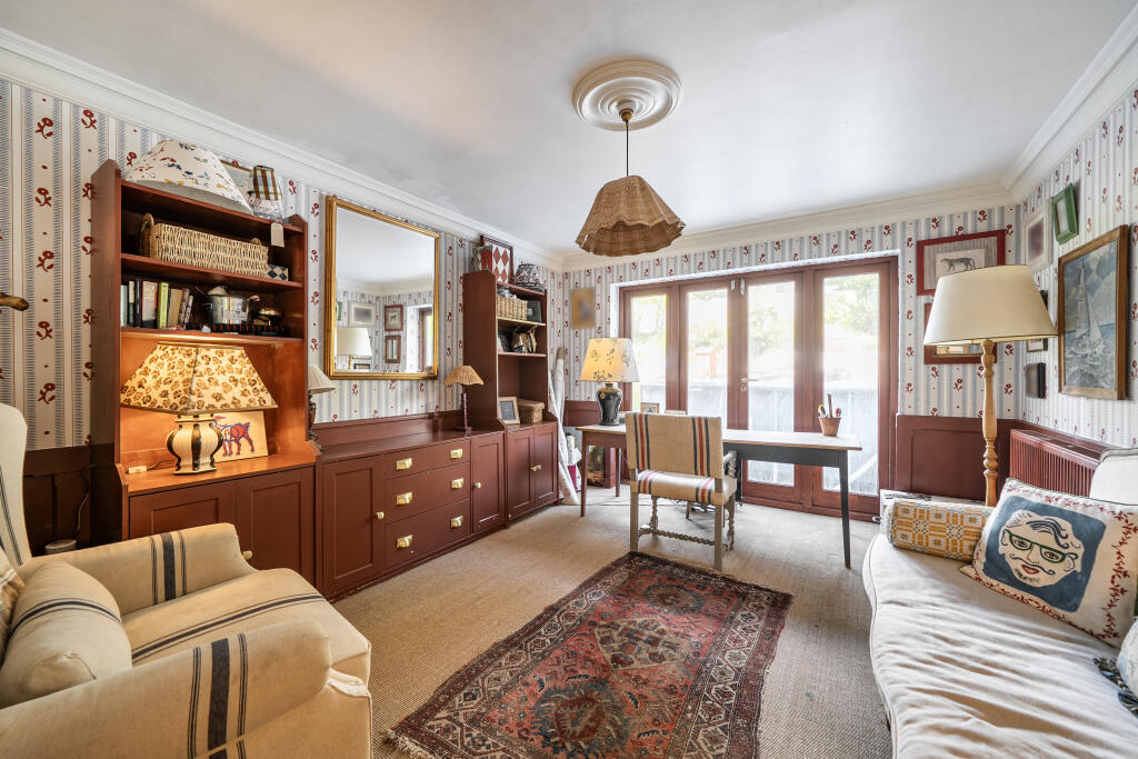 House in Southampton - View 3