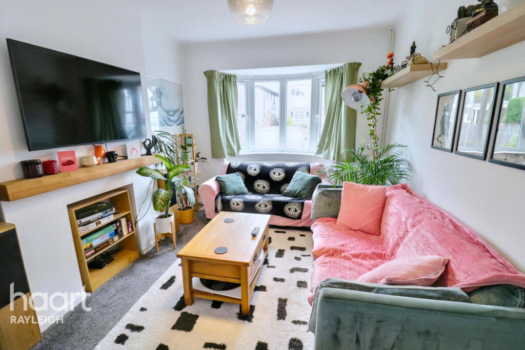 Great Wheatley Road, Rayleigh photo 4
