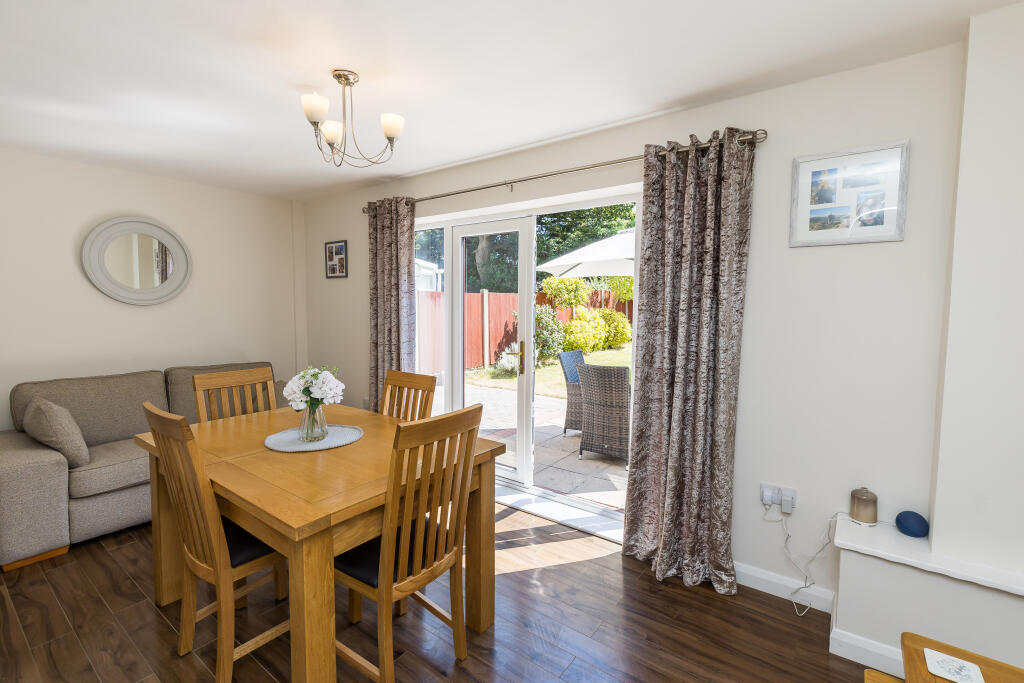 House in Ellesmere Port - View 4
