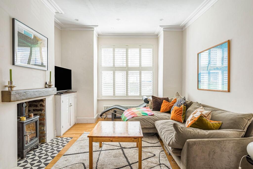 House in London - View 3