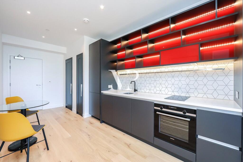 Apartment in London - More