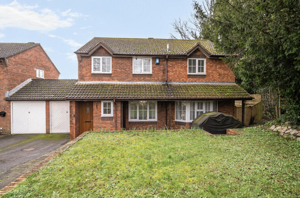 Main image of property: Woodmere Way, Kingsteignton, Newton Abbot, Devon
