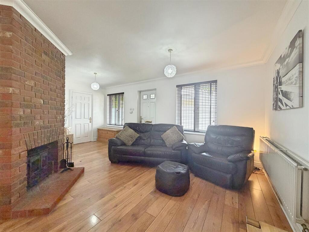 House in Chelmsford - View 2