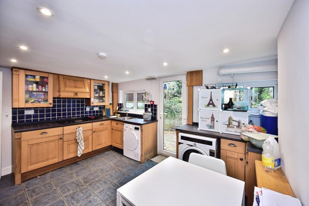 House in Rochester - View 2
