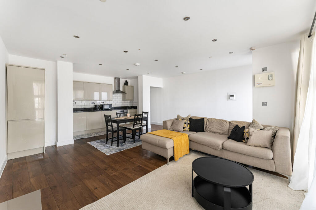 Main image of property: Copenhagen Place, London, E14