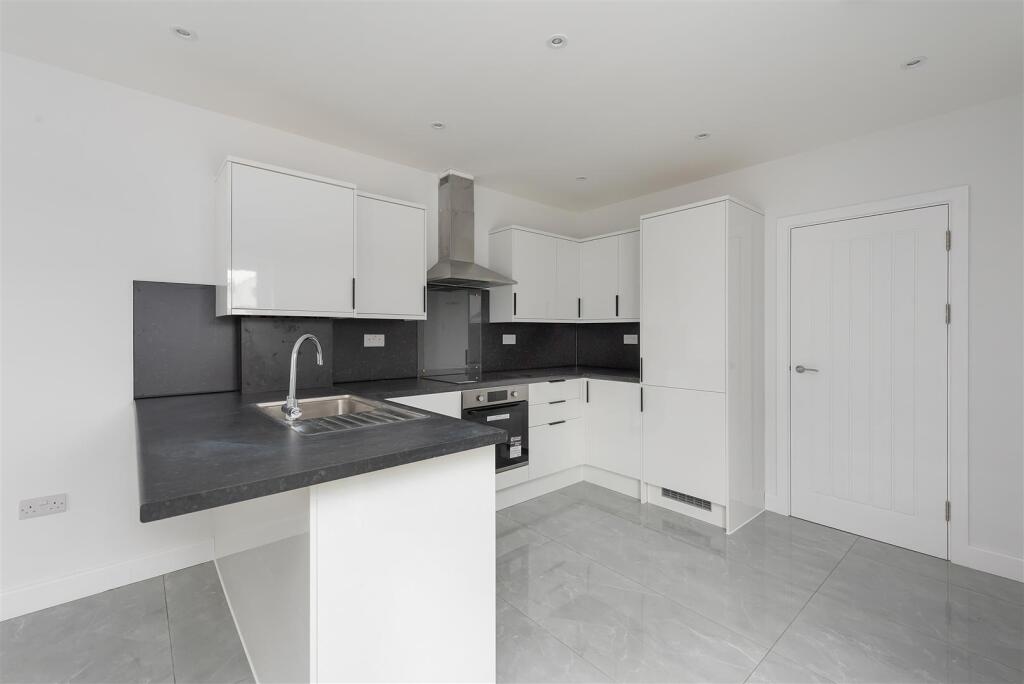 Apartment in Whitstable, Thurston Park - View 5