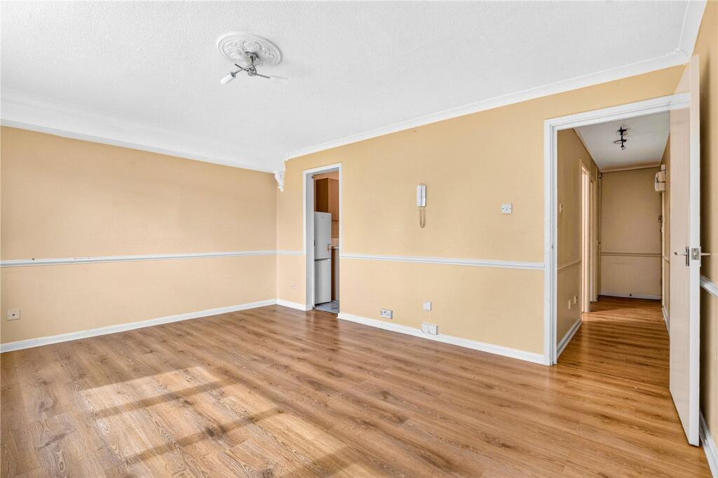 Apartment in London - More