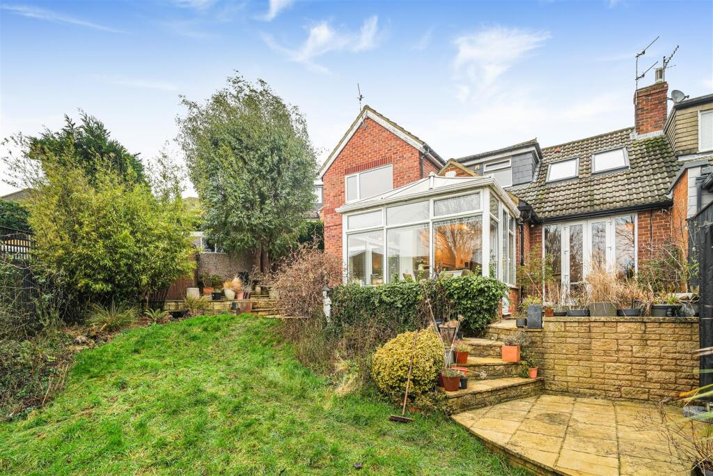 Additional image 2 of Hawthorn Crescent, Baildon, Shipley