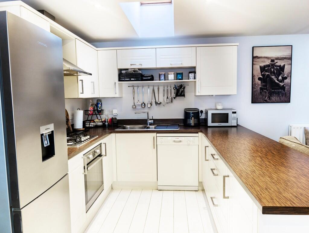 House in Basingstoke and Deane, Sherfield Park - View 4