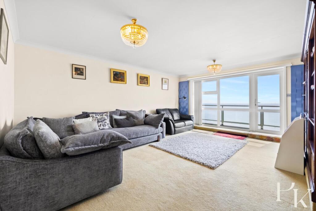 Kings Esplanade, Hove photo 2