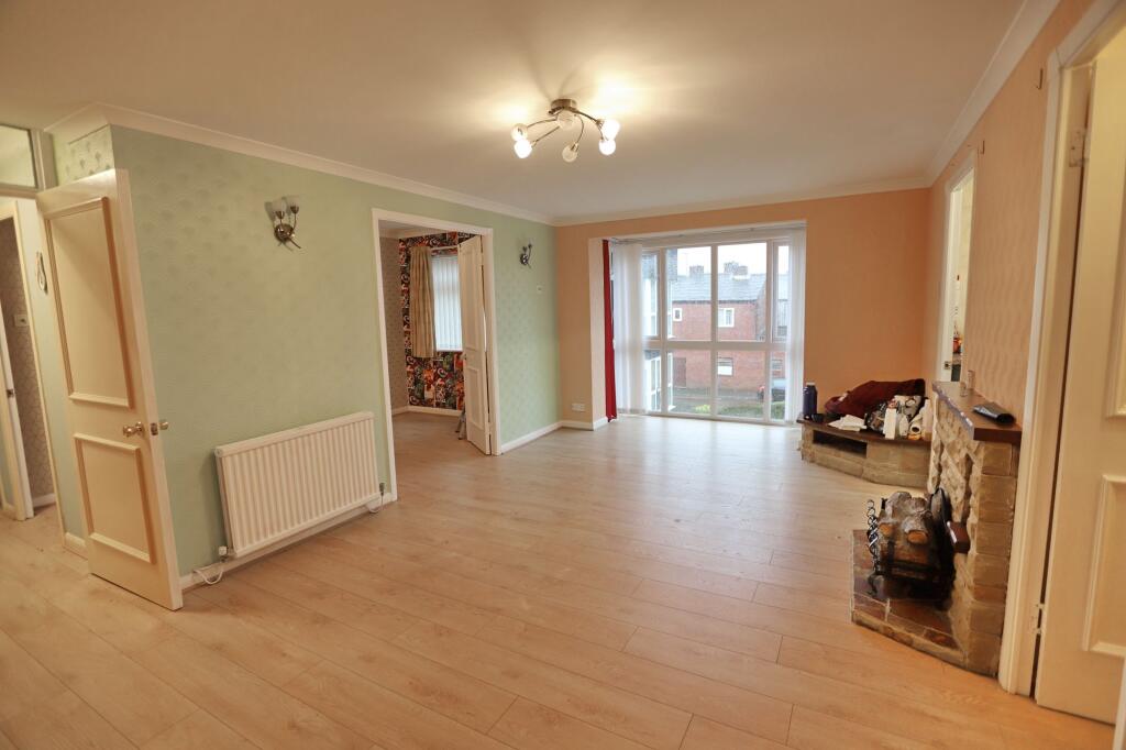 Cross Street, Whitefield, M45 photo 2