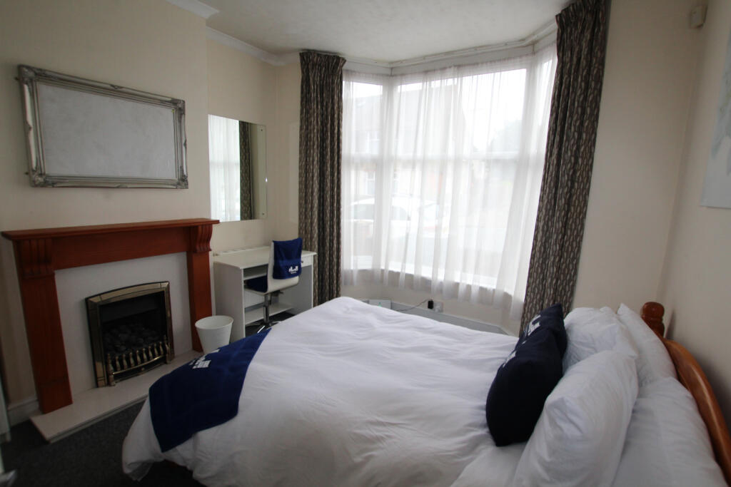 Main image of property: Northampton, NN4